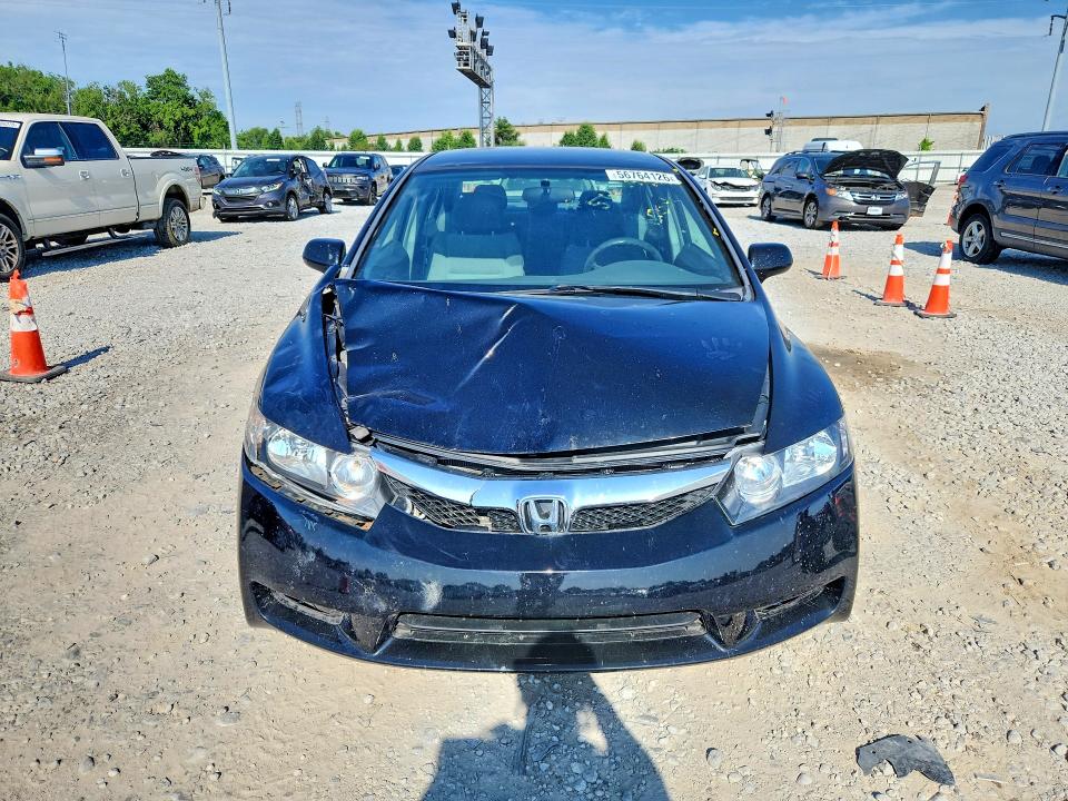 56764126 :رقم المزاد ، 19XFA1F54BE012095 vin ، 2011 Honda Civic مزاد بيع