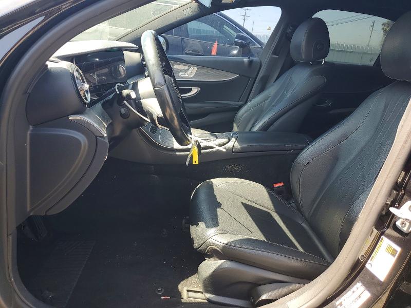 55900376 :رقم المزاد ، W1KZF8DB5MA873412 vin ، 2021 Mercedes-benz E مزاد بيع