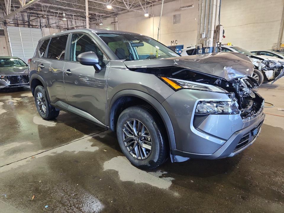58050196 :رقم المزاد ، 5N1BT3BA6TC781533 vin ، 2026 Nissan Rogue مزاد بيع