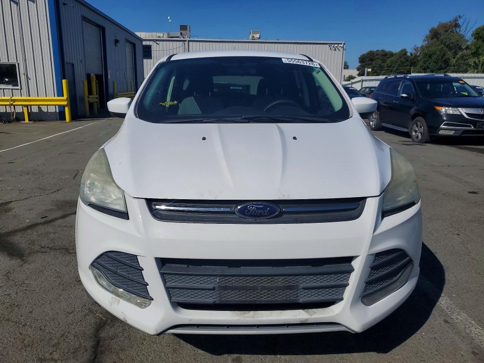 2014 Ford Escape მანქანა იყიდება აუქციონზე, vin: 1FMCU0GX4EUD88706, აუქციონის ნომერი: 55563726