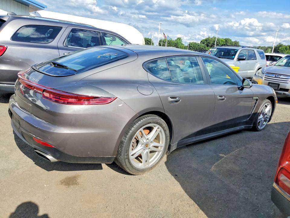Продажа на аукционе авто 2015 Porsche Panamera, vin: WP0AA2A76FL005185, номер лота: 58074866