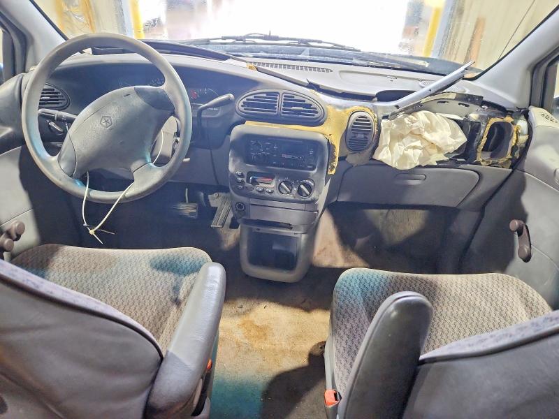 Продаж на аукціоні авто 2000 Dodge Caravan, vin: 2B4FP25B8YR692602, номер лоту: 57419046