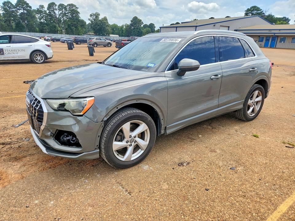 2020 Audi Q3 მანქანა იყიდება აუქციონზე, vin: WA1AECF32L1057401, აუქციონის ნომერი: 58739836
