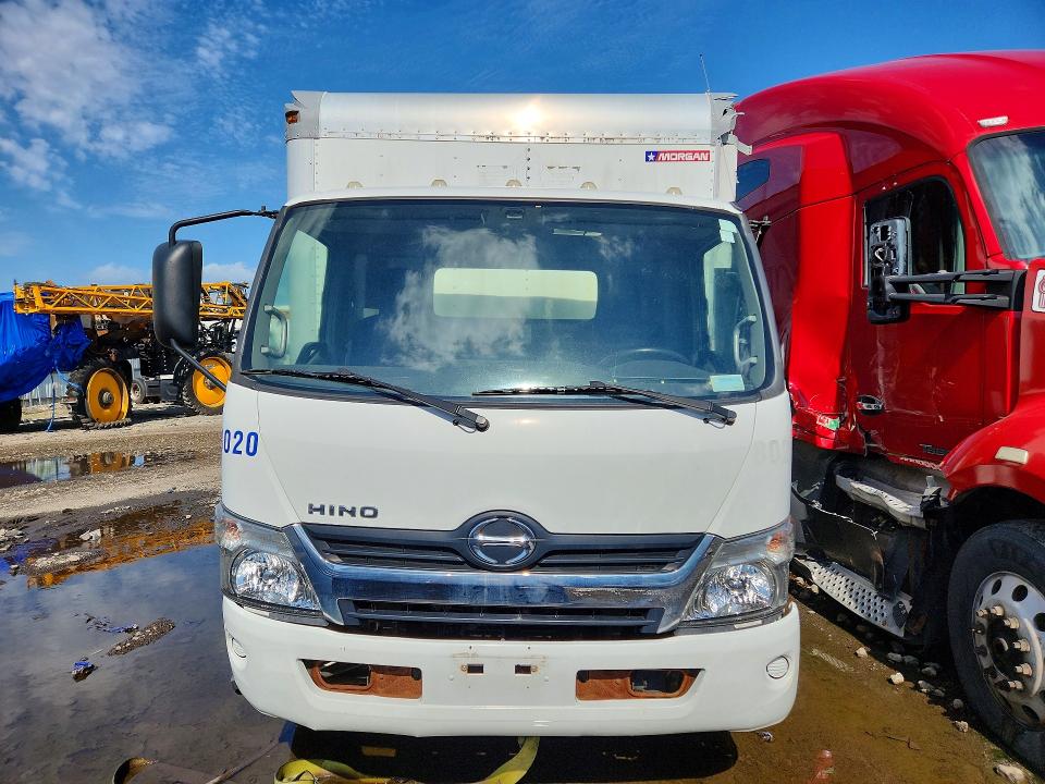 85989945 :رقم المزاد ، JHHYDM1H1KK008020 vin ، 2019 Hino 155 مزاد بيع