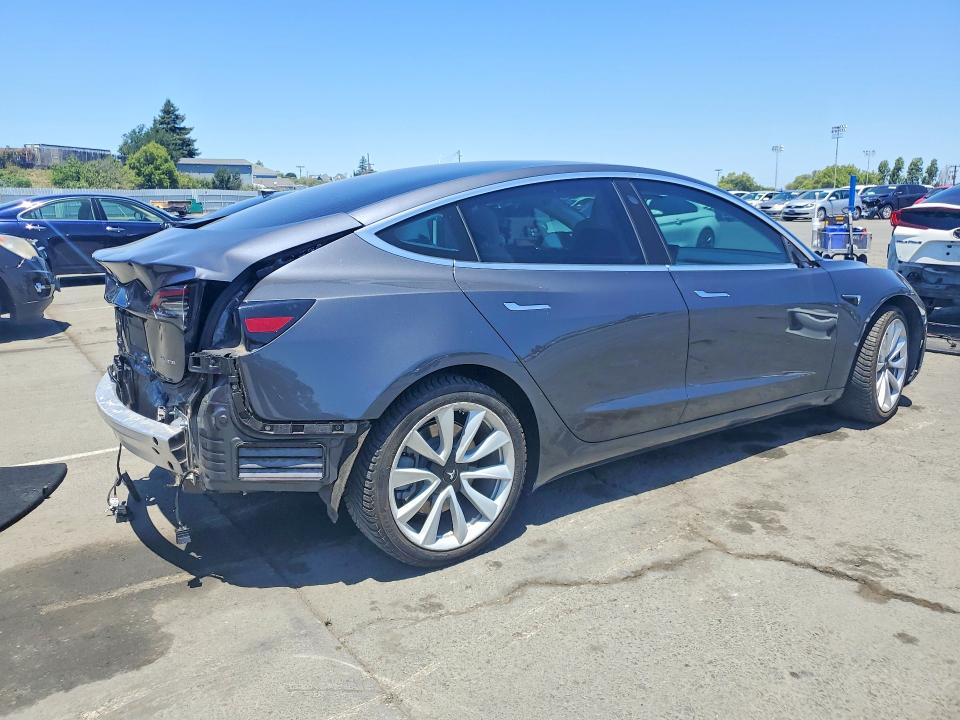Продажа на аукционе авто 2019 Tesla Model 3, vin: 5YJ3E1EBXKF465193, номер лота: 56272906