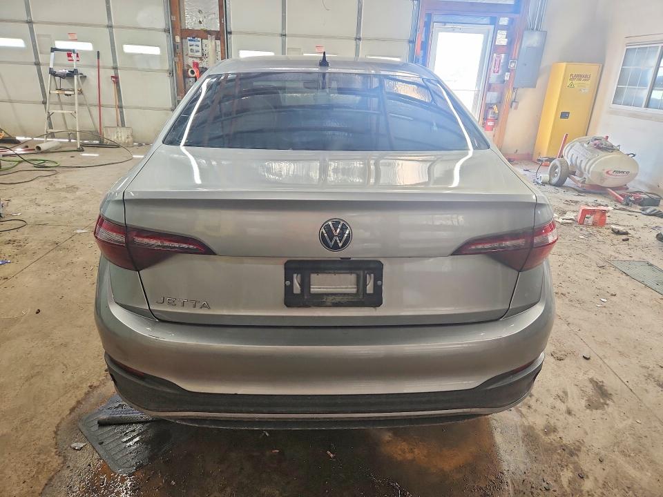 Продаж на аукціоні авто 2023 Volkswagen Jetta, vin: 3VWBM7BU9PM052723, номер лоту: 55548986