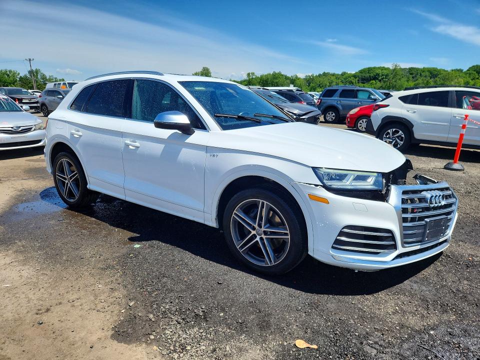 Продажа на аукционе авто 2018 Audi Sq5, vin: WA1A4AFY6J2210050, номер лота: 55604036