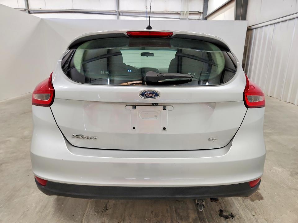 56102066 :رقم المزاد ، 1FADP3K29HL318941 vin ، 2017 Ford Focus مزاد بيع