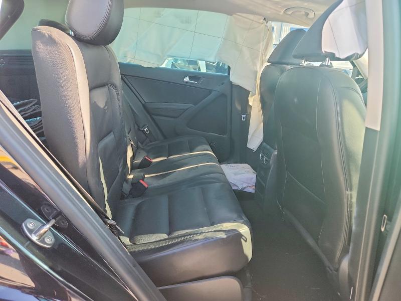 Продажа на аукционе авто 2017 Volkswagen Tiguan, vin: WVGVV7AX7HW512922, номер лота: 58529166