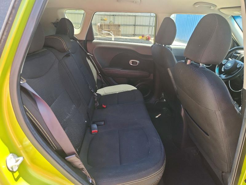 56249156 :رقم المزاد ، KNDJP3A53F7771712 vin ، 2015 Kia Soul مزاد بيع