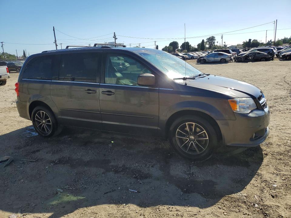 2017 Dodge Grand Caravan მანქანა იყიდება აუქციონზე, vin: 2C4RDGCG3HR814710, აუქციონის ნომერი: 57374216