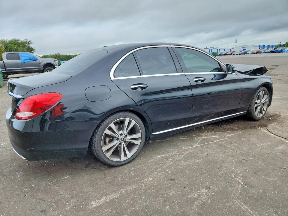 Auction sale of the 2016 Mercedes-benz C, vin: 55SWF4JB4GU107773, lot number: 56939826