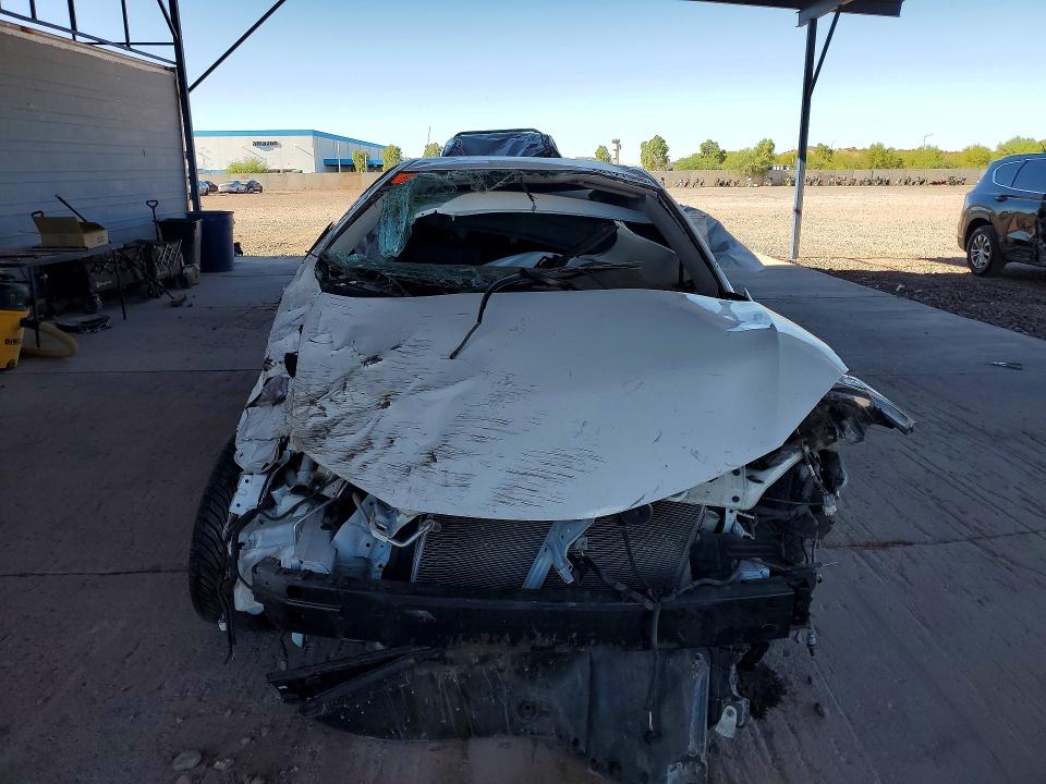 Продаж на аукціоні авто 2018 Toyota Corolla, vin: 2T1BURHE0JC982296, номер лоту: 59127066