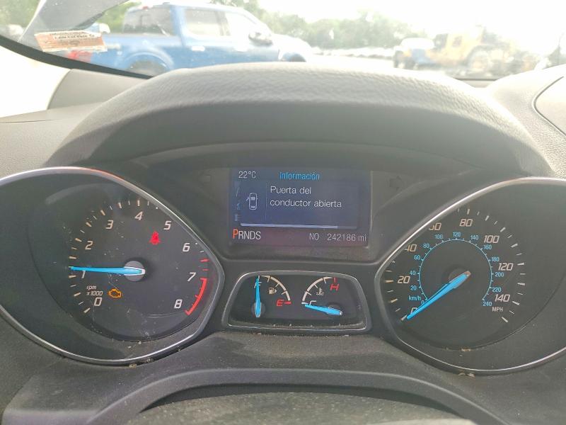 2013 Ford Escape მანქანა იყიდება აუქციონზე, vin: 1FMCU9GX6DUC61670, აუქციონის ნომერი: 57916676