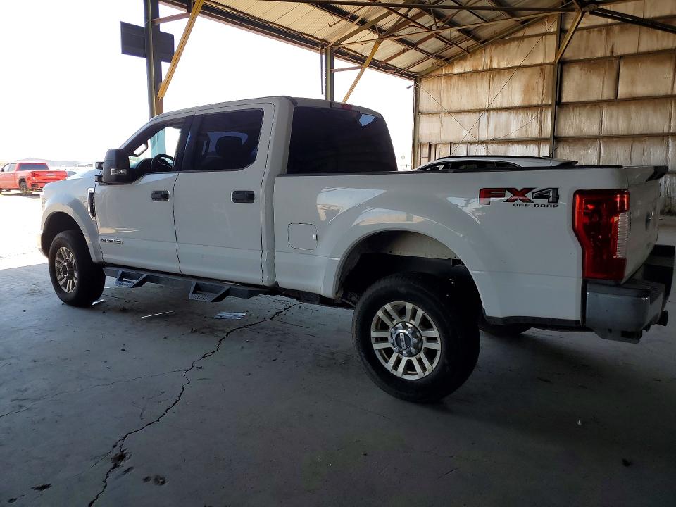 57970556 :رقم المزاد ، 1FT7W2BT0JEB97403 vin ، 2018 Ford F250 مزاد بيع