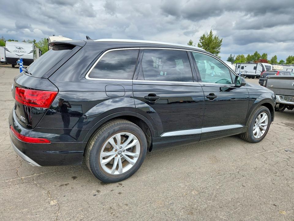 Продажа на аукционе авто 2018 Audi Q7, vin: WA1LAAF72JD027189, номер лота: 54822546
