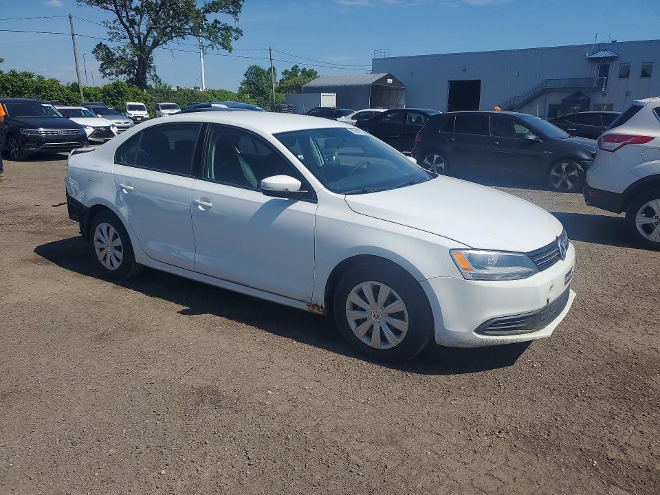 58446736 :رقم المزاد ، 3VW2K7AJ5EM408062 vin ، 2014 Volkswagen Jetta مزاد بيع
