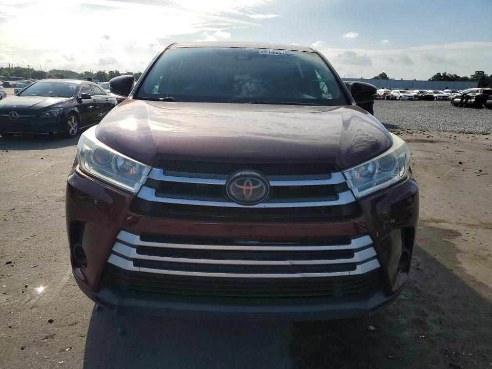 57438786 :رقم المزاد ، 5TDZZRFH9KS296411 vin ، 2019 Toyota Highlander مزاد بيع