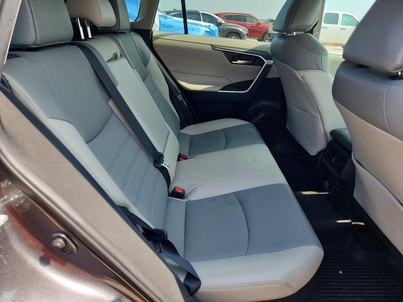 58705926 :رقم المزاد ، 4T3B6RFV7MU058428 vin ، 2021 Toyota Rav4 Hybrid مزاد بيع