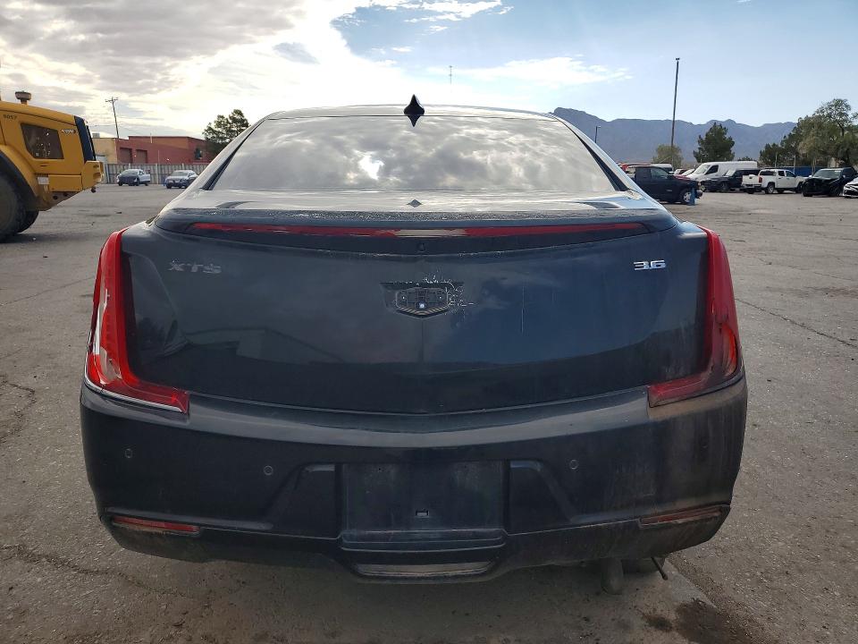 56308896 :رقم المزاد ، 2G61L5S36J9146333 vin ، 2018 Cadillac Xts مزاد بيع