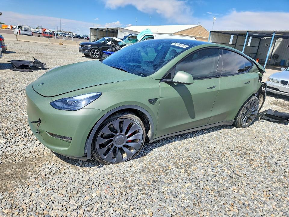 59169506 :رقم المزاد ، 7SAYGDEFXRF024097 vin ، 2024 Tesla Model Y مزاد بيع
