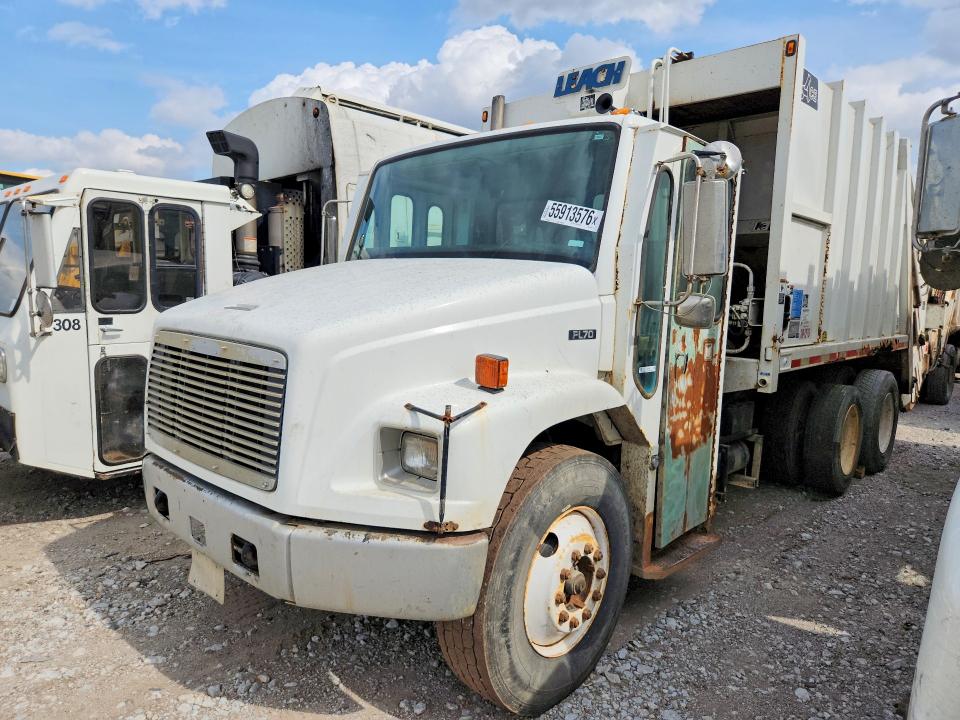 1998 Freightliner Fl70 მანქანა იყიდება აუქციონზე, vin: 1FV6HLBB9WH888104, აუქციონის ნომერი: 55913576