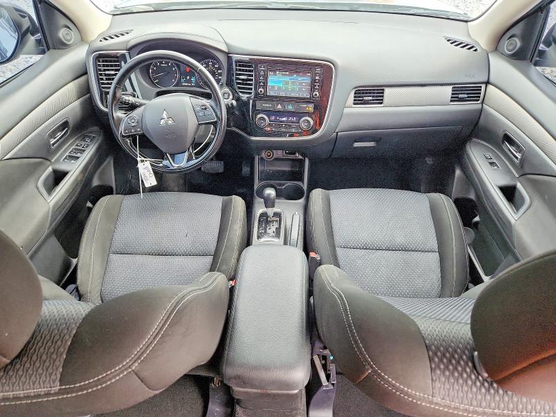 56772486 :رقم المزاد ، JA4AZ3A31GZ003199 vin ، 2016 Mitsubishi Outlander مزاد بيع