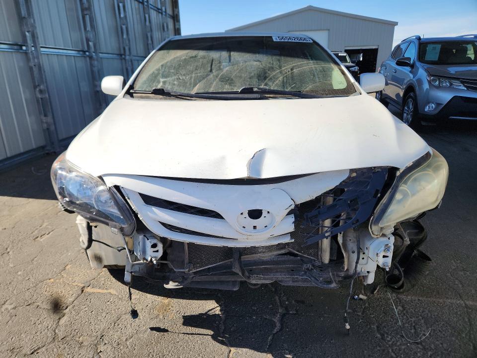 2011 Toyota Corolla მანქანა იყიდება აუქციონზე, vin: 2T1BU4EE9BC606785, აუქციონის ნომერი: 56562666