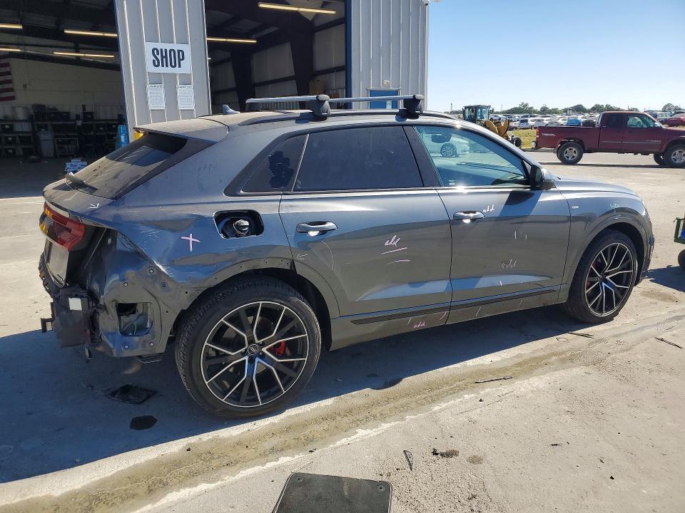 Продажа на аукционе авто 2021 Audi Q8, vin: WA1FVBF19MD021963, номер лота: 58225396