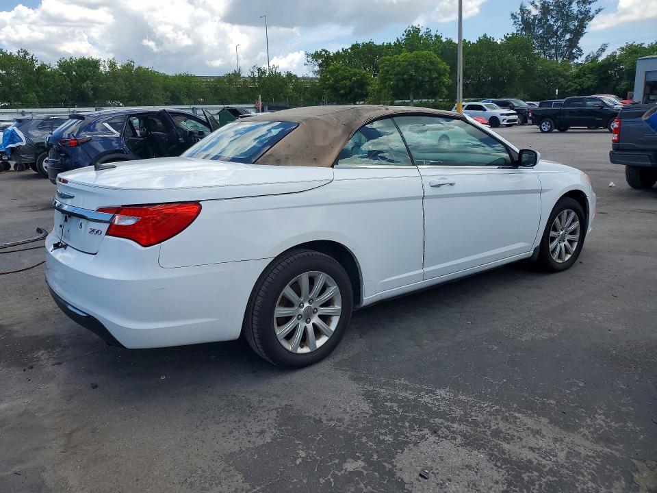 2012 Chrysler 200 მანქანა იყიდება აუქციონზე, vin: 1C3BCBEB8CN254122, აუქციონის ნომერი: 85459405