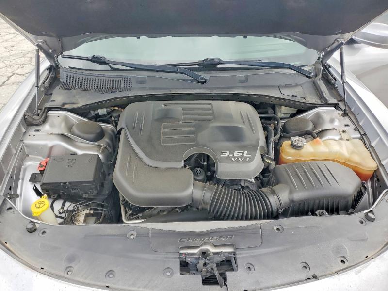 55367596 :رقم المزاد ، 2C3CDXHG1FH815764 vin ، 2015 Dodge Charger مزاد بيع