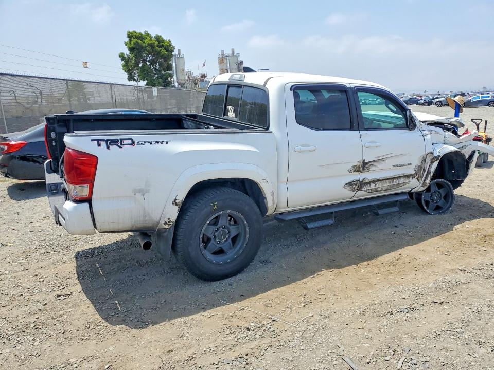 55974426 :رقم المزاد ، 3TMAZ5CN1GM003379 vin ، 2016 Toyota Tacoma مزاد بيع