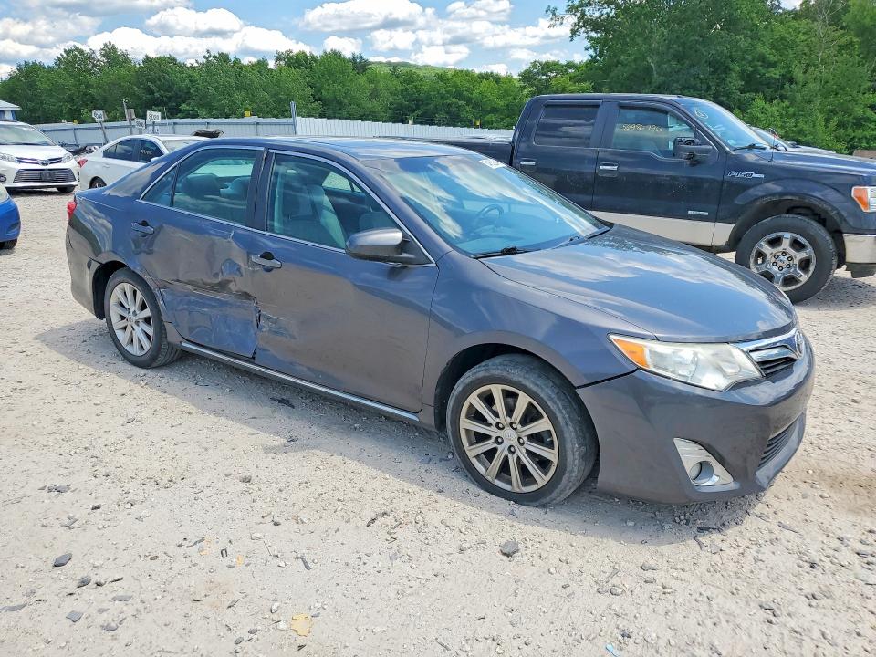 54652846 :رقم المزاد ، 4T4BF1FK2DR294149 vin ، 2013 Toyota Camry مزاد بيع