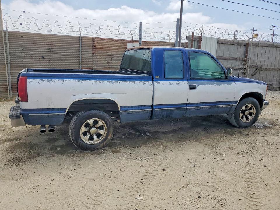 Продажа на аукционе авто 1993 Chevrolet Gmt-400, vin: 2GCFC29KXP1127578, номер лота: 58849746
