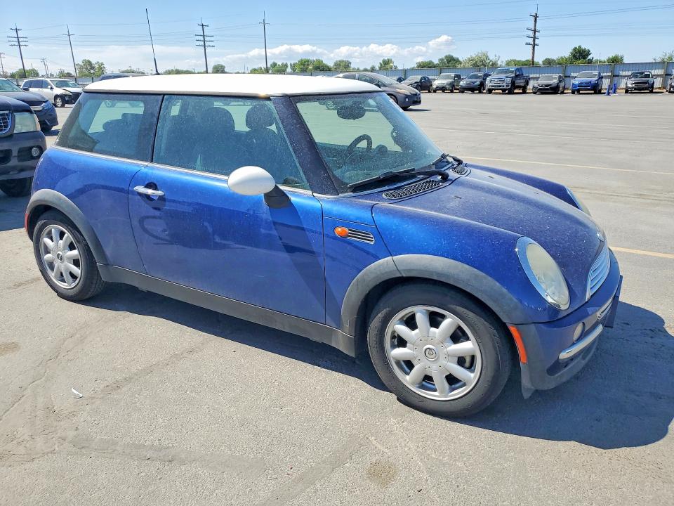 2003 Mini Cooper მანქანა იყიდება აუქციონზე, vin: WMWRC334X3TE19538, აუქციონის ნომერი: 55747396