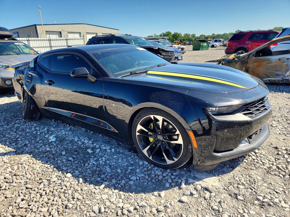 58027526 :رقم المزاد ، 1G1FD1RS5M0139984 vin ، 2021 Chevrolet Camaro مزاد بيع