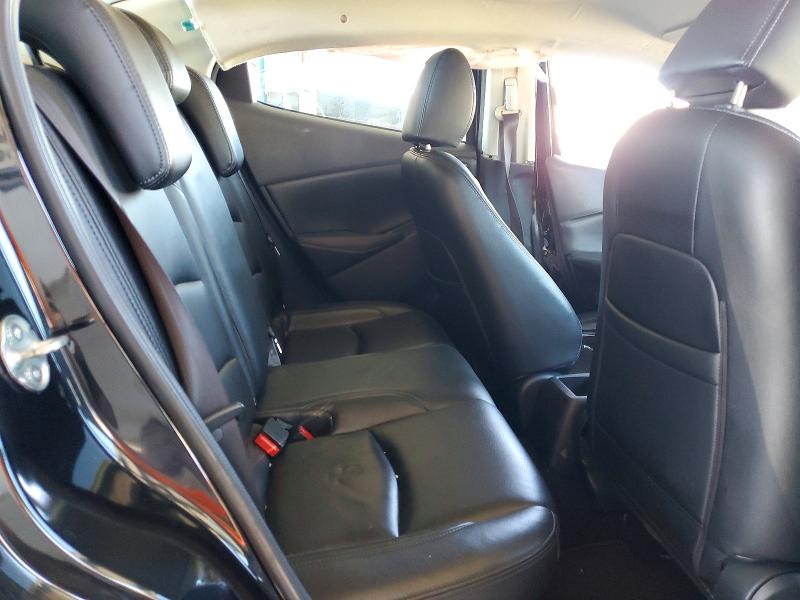 55825476 :رقم المزاد ، 3MYDLBYV3HY180999 vin ، 2017 Toyota Yaris Ia مزاد بيع