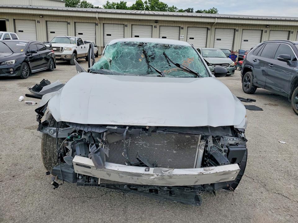 2024 Nissan Altima მანქანა იყიდება აუქციონზე, vin: 1N4BL4DV3RN389574, აუქციონის ნომერი: 55632076
