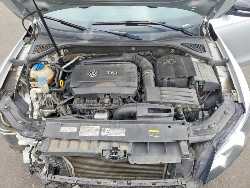 57700676 :رقم المزاد ، 1VWBT7A30FC098467 vin ، 2015 Volkswagen Passat مزاد بيع