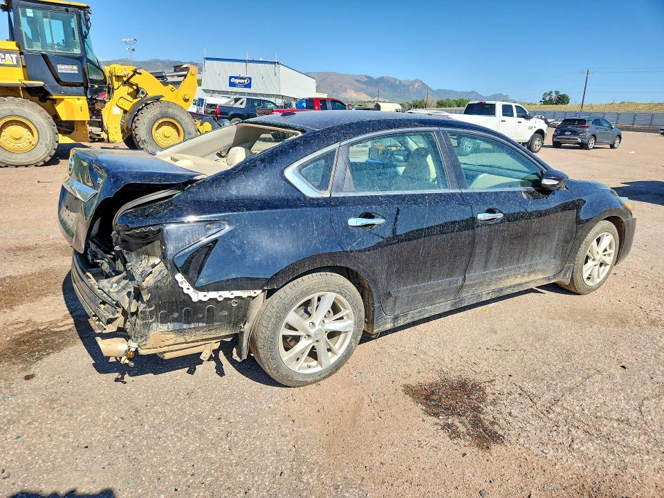 58536396 :رقم المزاد ، 1N4AL3AP4FC111558 vin ، 2015 Nissan Altima مزاد بيع