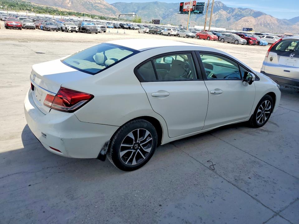 Продажа на аукционе авто 2015 Honda Civic, vin: 2HGFB2F89FH504520, номер лота: 57862416