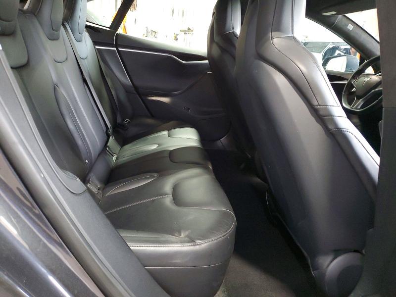 Продажа на аукционе авто 2015 Tesla Model S, vin: 5YJSA1E22FF116896, номер лота: 55307246