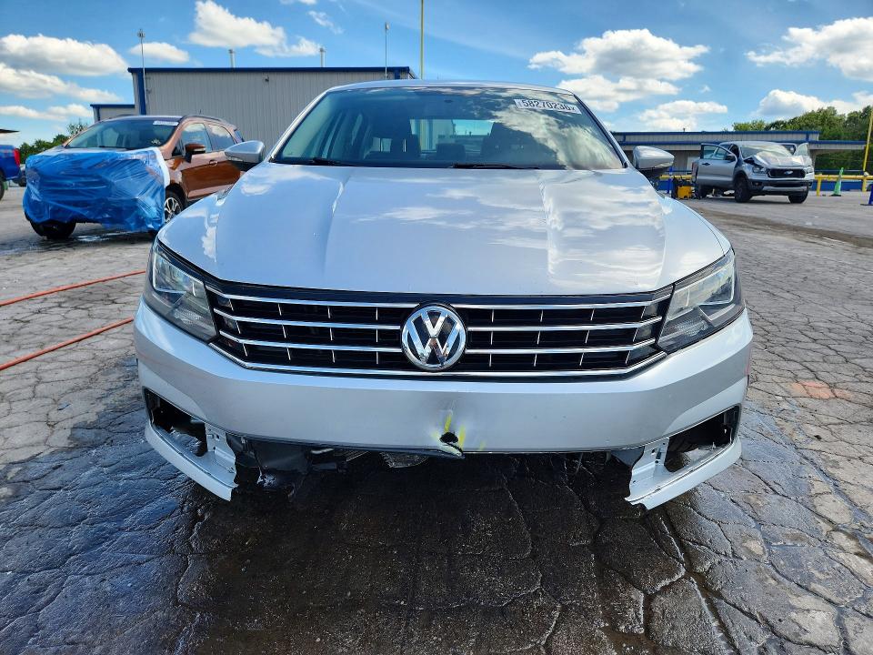 2016 Volkswagen Passat მანქანა იყიდება აუქციონზე, vin: 1VWAT7A30GC008439, აუქციონის ნომერი: 58270236