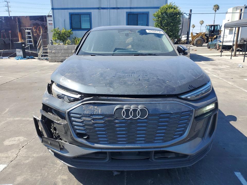 Aukcja sprzedaży 2025 Audi Q6 E-tron, vin: WA1E4BGF2SA076262, numer aukcji: 57950756