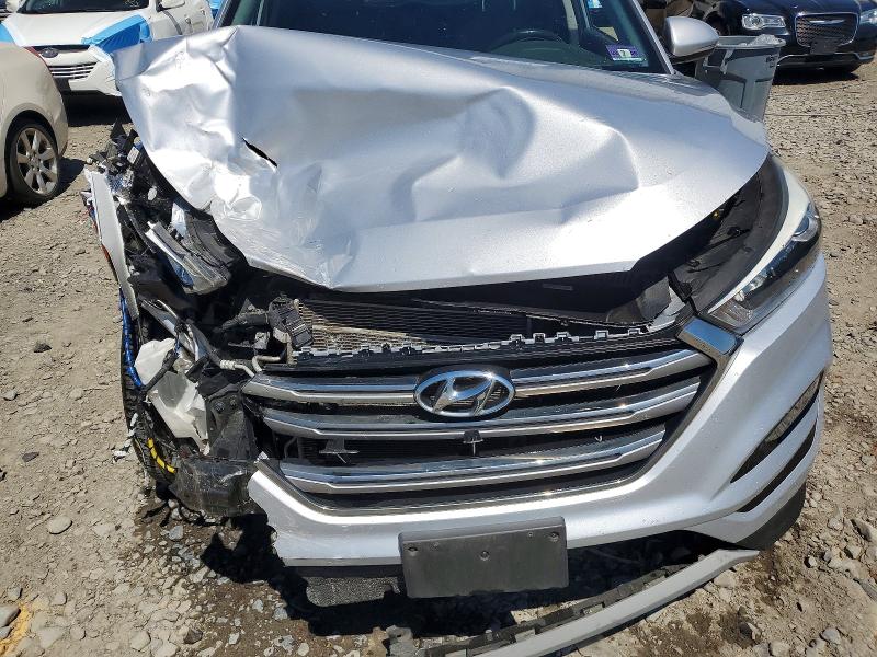 2018 Hyundai Tucson მანქანა იყიდება აუქციონზე, vin: KM8J3CA28JU832527, აუქციონის ნომერი: 55742086