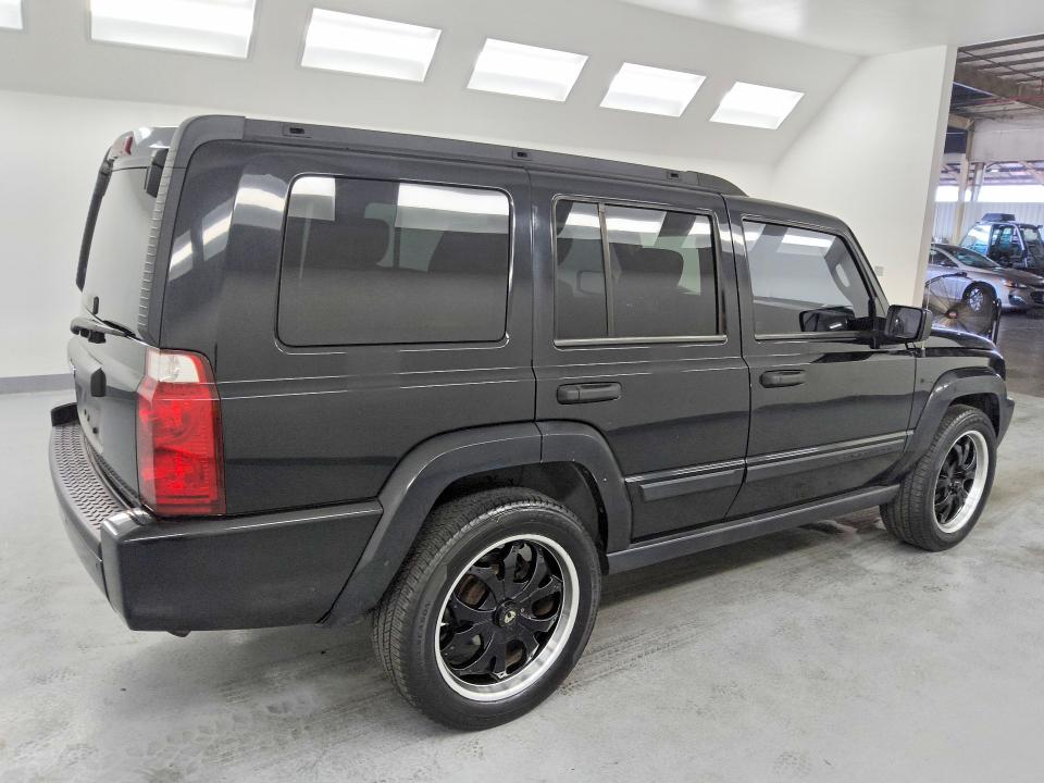 58258456 :رقم المزاد ، 1J8HH48K96C130013 vin ، 2006 Jeep Commander مزاد بيع