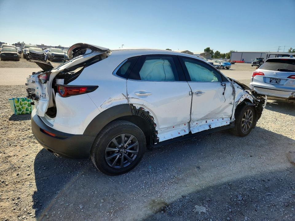 57698846 :رقم المزاد ، 3MVDMAAL7MM225957 vin ، 2021 Mazda Cx-30 مزاد بيع