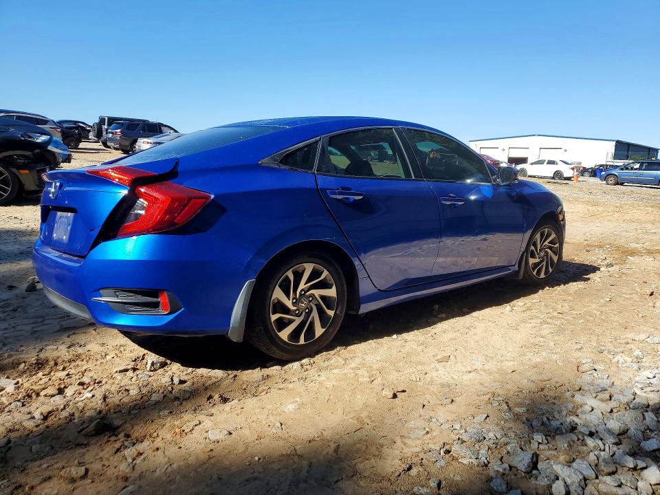 2016 Honda Civic მანქანა იყიდება აუქციონზე, vin: 19XFC2F7XGE067059, აუქციონის ნომერი: 56027176