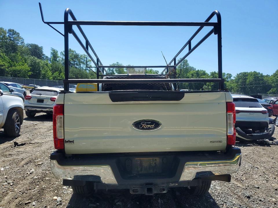 Продажа на аукционе авто 2017 Ford F250, vin: 1FT7W2B65HEE92405, номер лота: 55910036