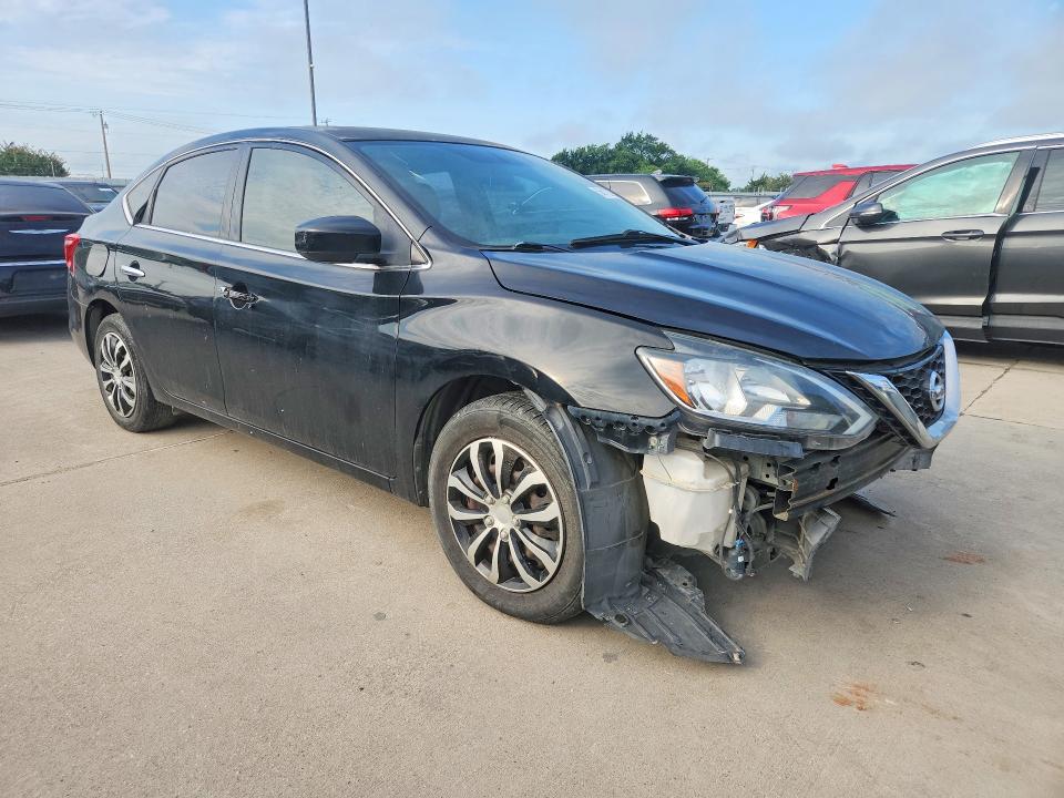 2017 Nissan Sentra მანქანა იყიდება აუქციონზე, vin: 3N1AB7AP0HL643355, აუქციონის ნომერი: 56123276